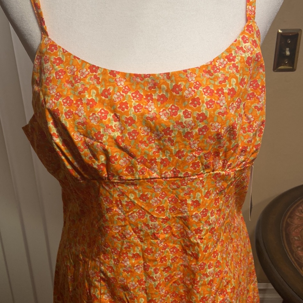 New Woman’s summer dress - Picture 2 of 8